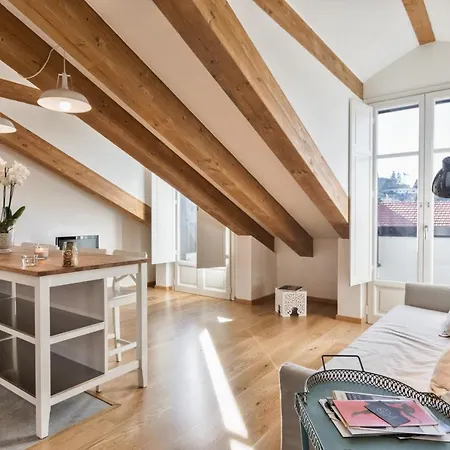 Mansarda In Borgo Po Apartment